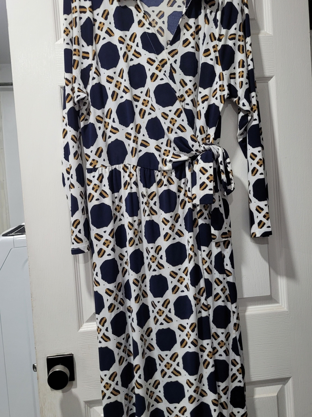 Lane Bryant White Navy and Gold Long Sleeve Wrap Dress